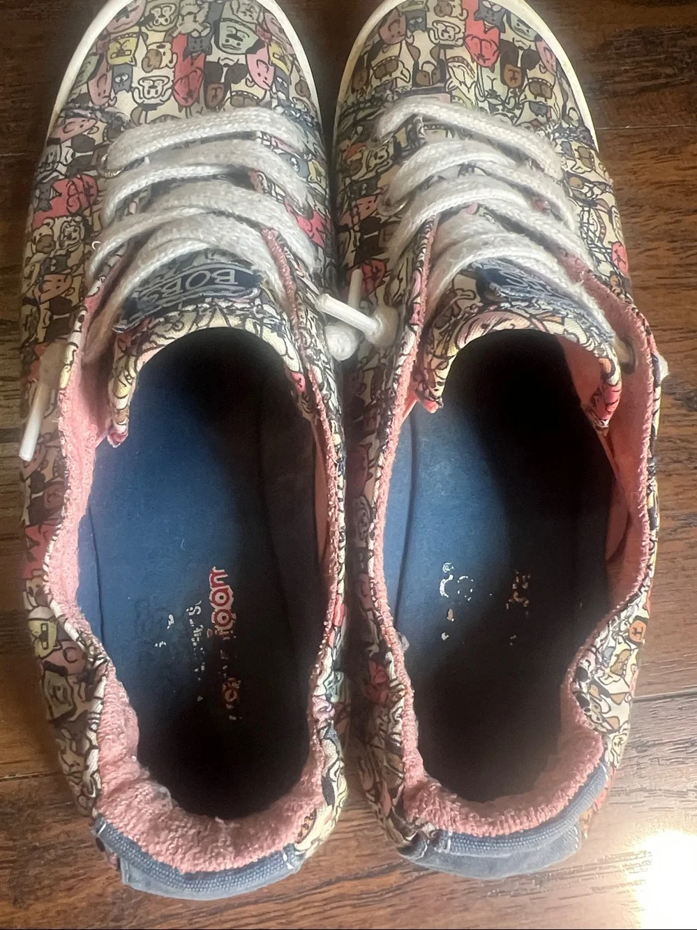 Skechers Bobs for Dogs Beach Bingo slip on sneakers size 8